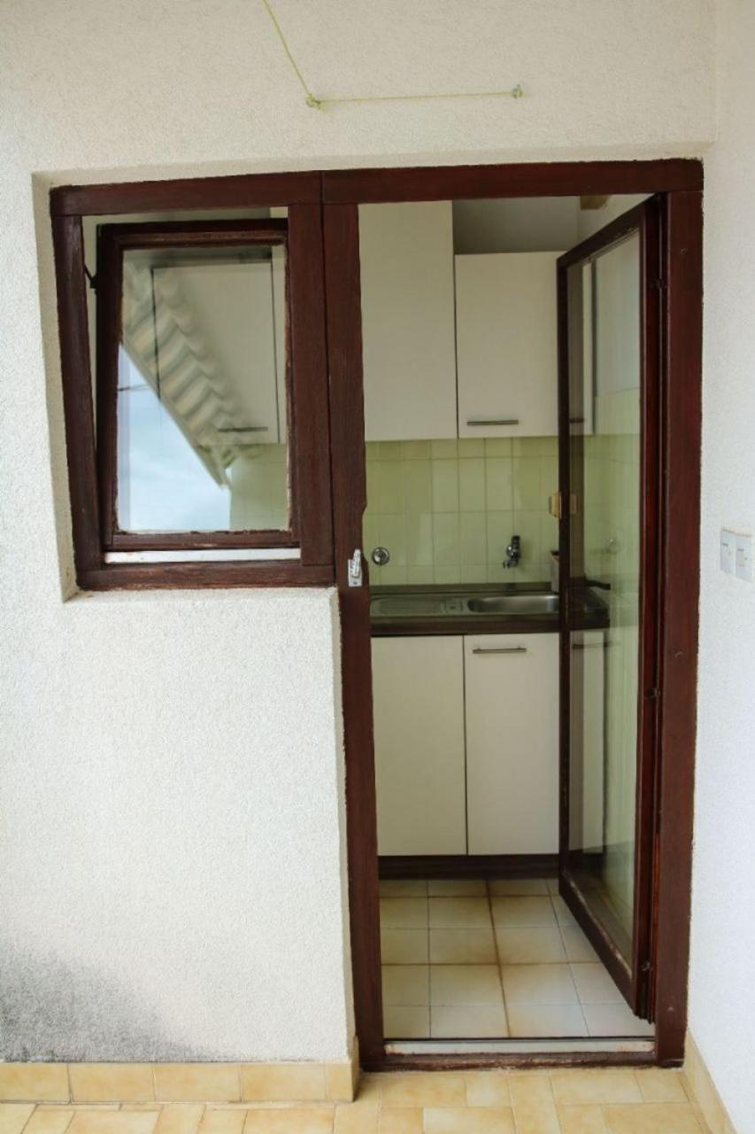 Apartments Zdravko - 150 M From Sandy Beach Duce Exterior photo