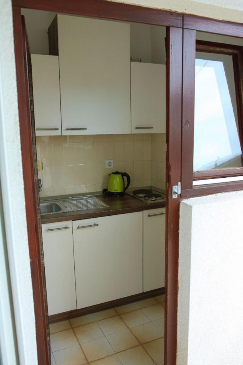 Apartments Zdravko - 150 M From Sandy Beach Duce Exterior photo